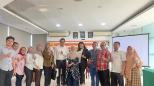 Read more about the article Mahasiswa Prodi Doktor Ilmu Manajemen mengikuti Seminar Internasional mengenai Penulisan Artikel